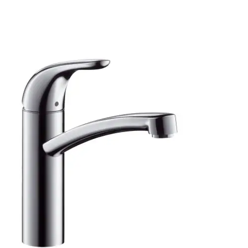 Moderne, glänzende Küchenarmatur von Hansgrohe, mit einem geschwungenen Auslauf und einem ergonomischen Hebel.